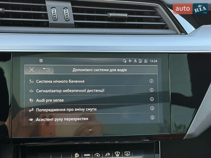 Внедорожник / Кроссовер Audi e-tron 2022 в Львове