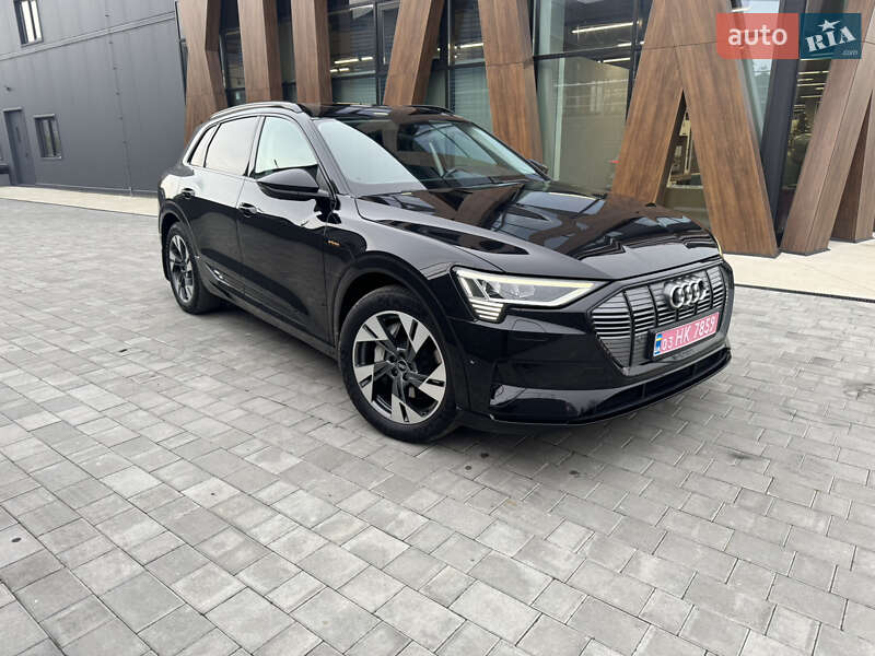 Внедорожник / Кроссовер Audi e-tron 2019 в Луцке фото 4 Внедорожник / Кроссовер Audi e-tron 2019 в Луцке