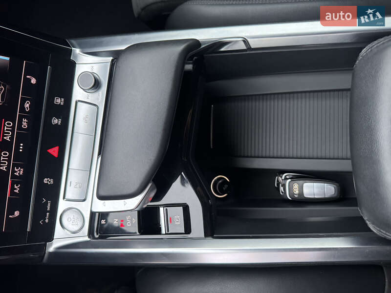 Внедорожник / Кроссовер Audi e-tron 2019 в Луцке фото 24 Внедорожник / Кроссовер Audi e-tron 2019 в Луцке