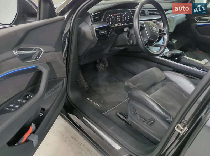 Внедорожник / Кроссовер Audi e-tron 2020 в Коломые фото 8 Внедорожник / Кроссовер Audi e-tron 2020 в Коломые