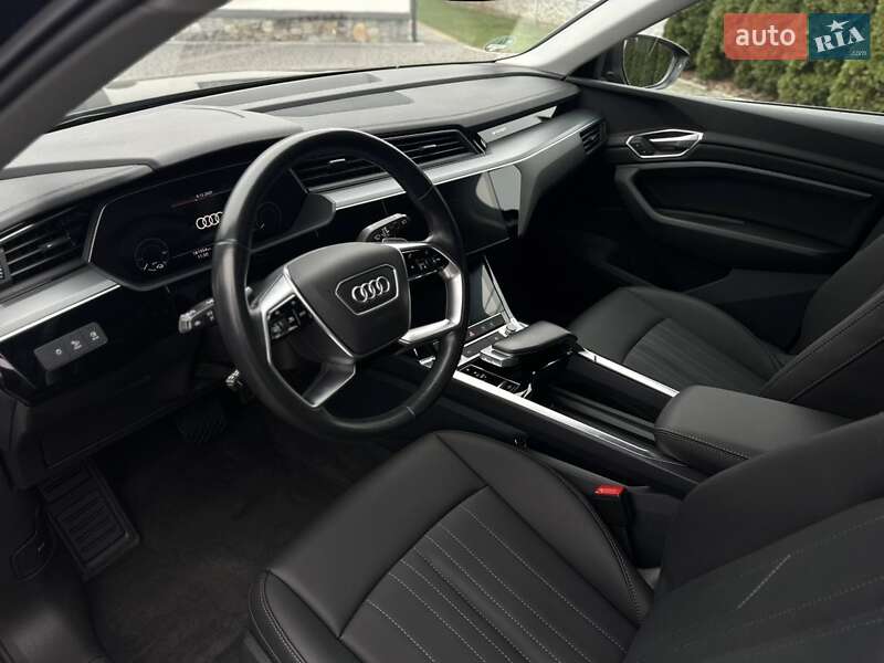 Внедорожник / Кроссовер Audi e-tron 2020 в Виннице фото 12 Внедорожник / Кроссовер Audi e-tron 2020 в Виннице