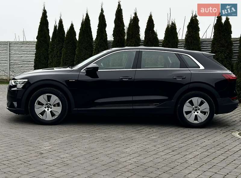 Внедорожник / Кроссовер Audi e-tron 2020 в Виннице фото 4 Внедорожник / Кроссовер Audi e-tron 2020 в Виннице