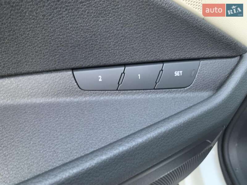 Внедорожник / Кроссовер Audi e-tron 2020 в Львове фото 36 Внедорожник / Кроссовер Audi e-tron 2020 в Львове