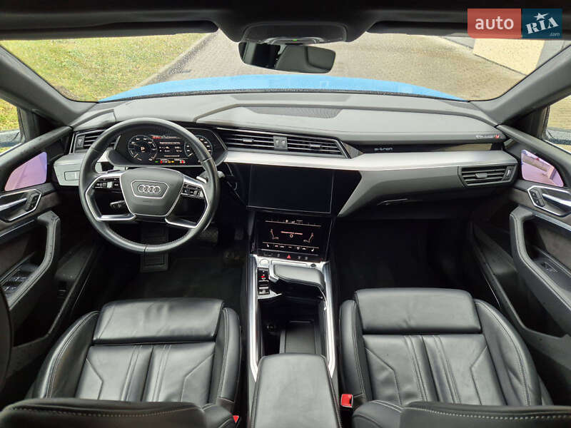 Внедорожник / Кроссовер Audi e-tron 2019 в Радехове фото 23 Внедорожник / Кроссовер Audi e-tron 2019 в Радехове