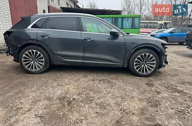 Внедорожник / Кроссовер Audi e-tron 2019 в Чернигове