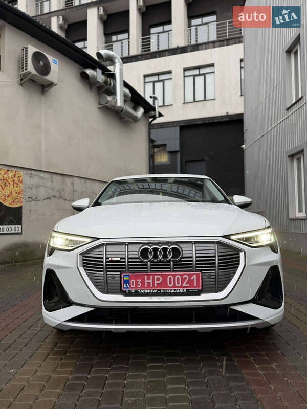 Внедорожник / Кроссовер Audi e-tron 2020 в Тернополе фото 10 Внедорожник / Кроссовер Audi e-tron 2020 в Тернополе
