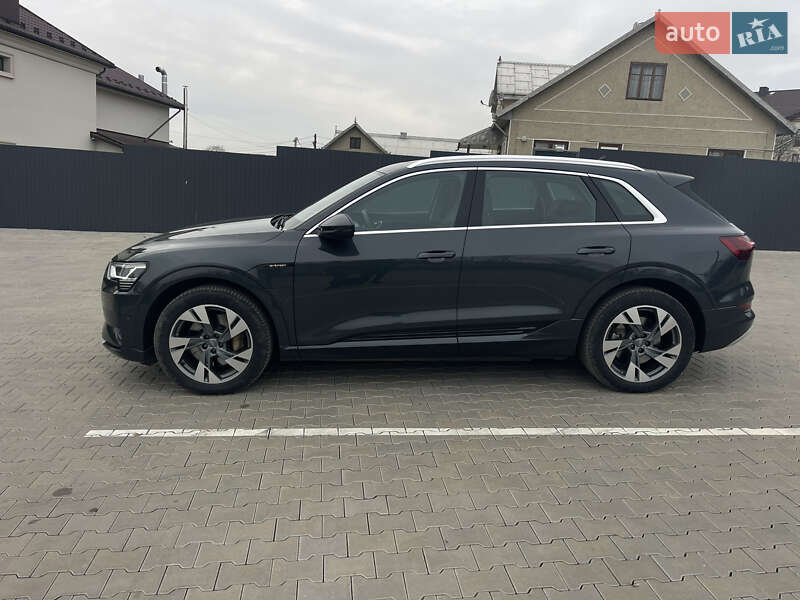 Внедорожник / Кроссовер Audi e-tron 2019 в Черновцах фото 12 Внедорожник / Кроссовер Audi e-tron 2019 в Черновцах