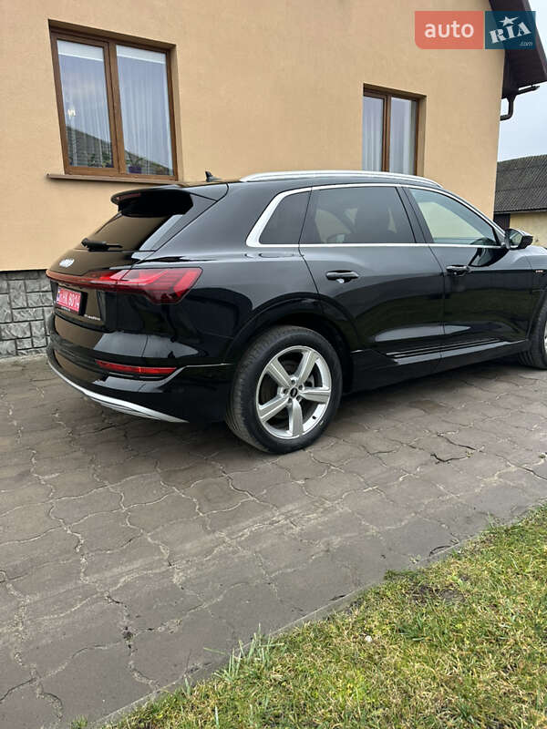 Внедорожник / Кроссовер Audi e-tron 2020 в Ковеле фото 3 Внедорожник / Кроссовер Audi e-tron 2020 в Ковеле