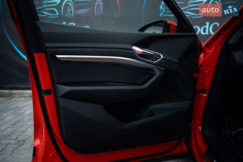 Внедорожник / Кроссовер Audi e-tron 2022 в Луцке фото 60 Внедорожник / Кроссовер Audi e-tron 2022 в Луцке