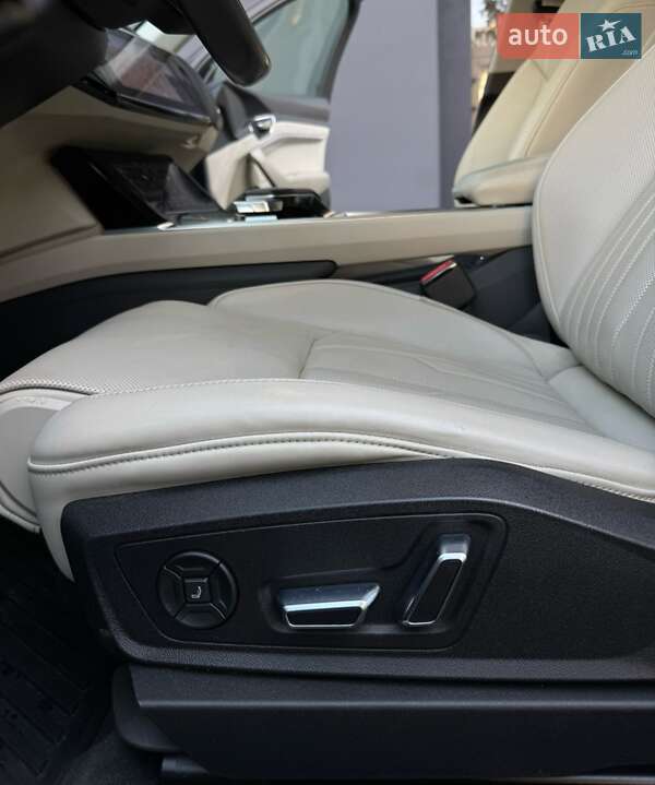 Внедорожник / Кроссовер Audi e-tron 2019 в Львове фото 17 Внедорожник / Кроссовер Audi e-tron 2019 в Львове