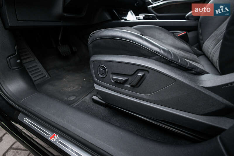 Внедорожник / Кроссовер Audi e-tron 2021 в Львове