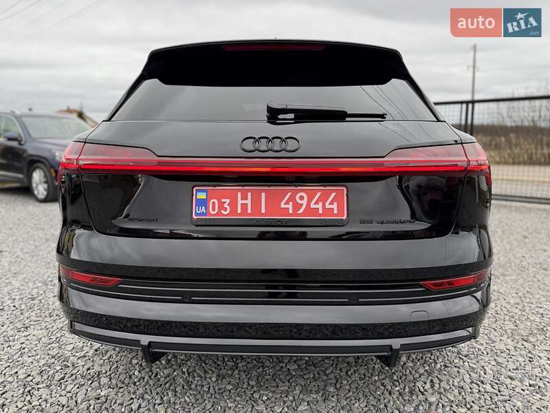 Внедорожник / Кроссовер Audi e-tron 2022 в Дрогобыче фото 40 Внедорожник / Кроссовер Audi e-tron 2022 в Дрогобыче