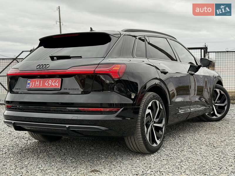 Внедорожник / Кроссовер Audi e-tron 2022 в Дрогобыче фото 45 Внедорожник / Кроссовер Audi e-tron 2022 в Дрогобыче