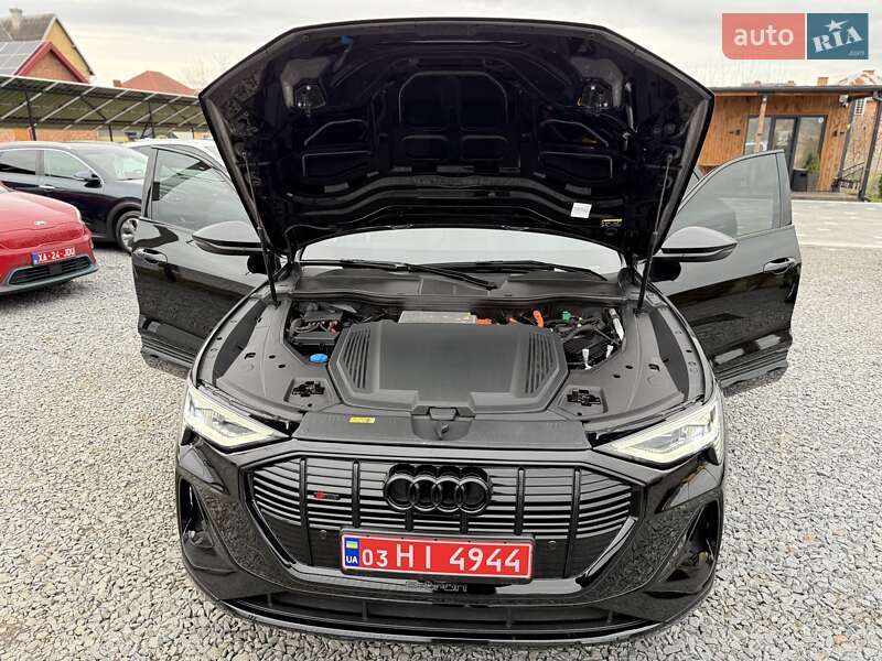 Внедорожник / Кроссовер Audi e-tron 2022 в Дрогобыче фото 99 Внедорожник / Кроссовер Audi e-tron 2022 в Дрогобыче
