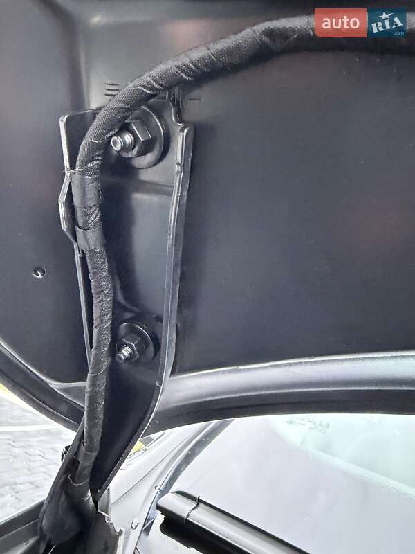 Внедорожник / Кроссовер Audi e-tron 2020 в Ровно