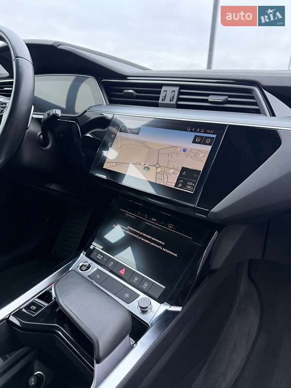 Внедорожник / Кроссовер Audi e-tron 2020 в Ровно