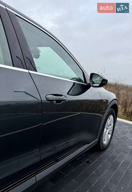 Внедорожник / Кроссовер Audi e-tron 2020 в Ровно