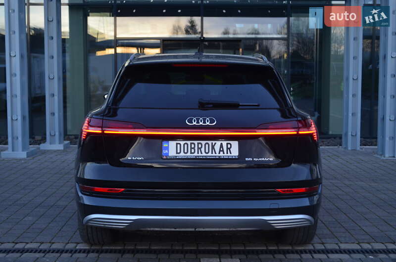Внедорожник / Кроссовер Audi e-tron 2022 в Львове фото 32 Внедорожник / Кроссовер Audi e-tron 2022 в Львове