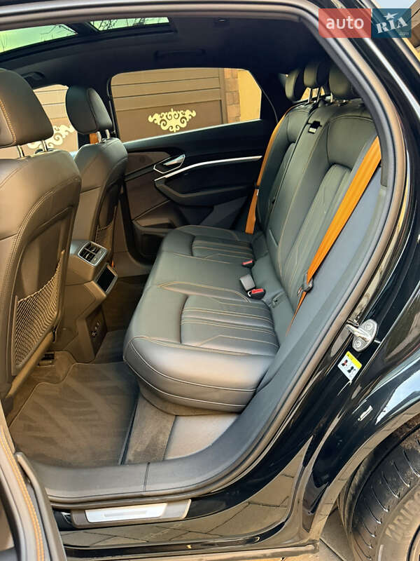 Внедорожник / Кроссовер Audi e-tron 2023 в Черновцах фото 62 Внедорожник / Кроссовер Audi e-tron 2023 в Черновцах