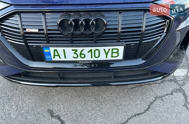 Внедорожник / Кроссовер Audi e-tron 2022 в Киеве