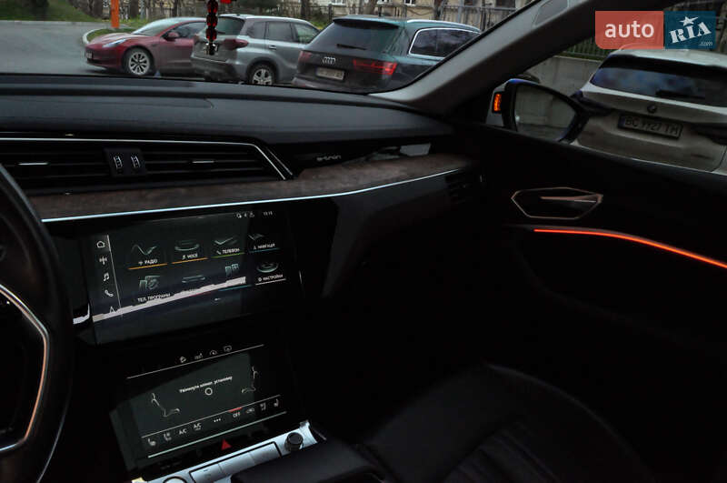 Внедорожник / Кроссовер Audi e-tron 2020 в Львове фото 17 Внедорожник / Кроссовер Audi e-tron 2020 в Львове