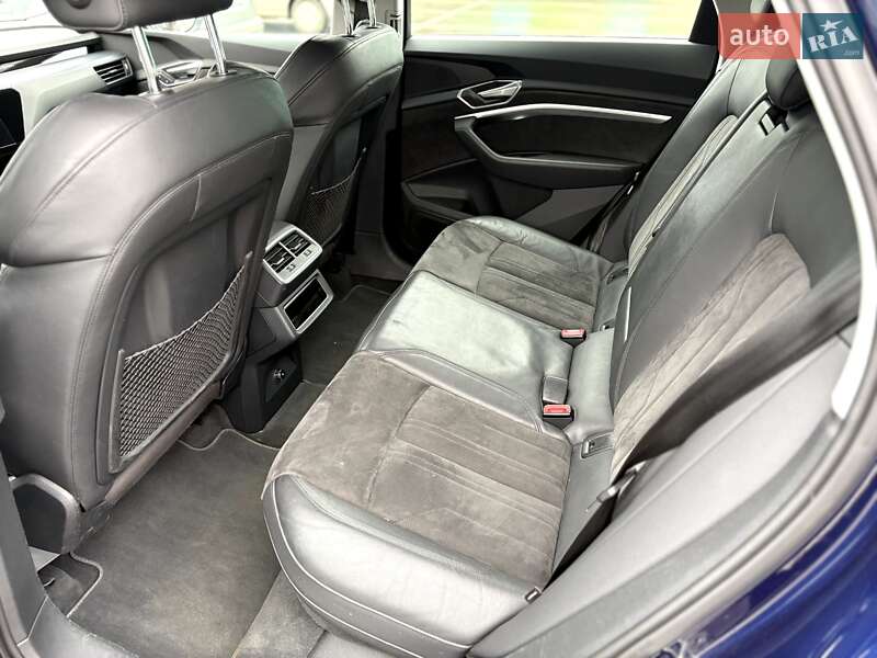 Внедорожник / Кроссовер Audi e-tron 2020 в Дрогобыче