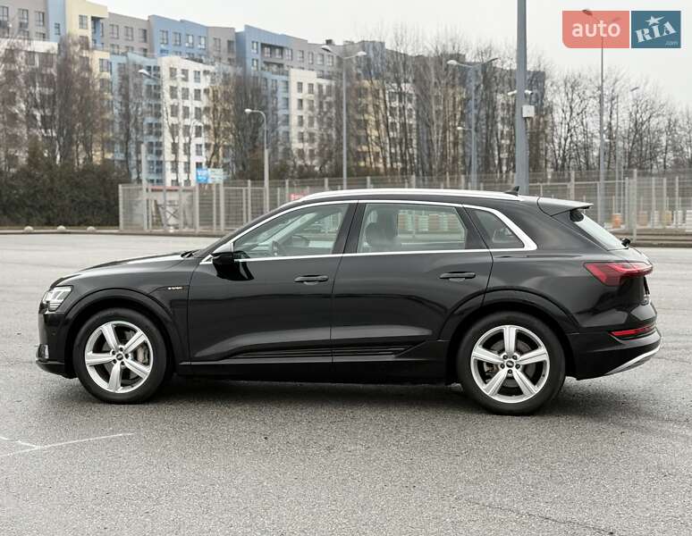 Внедорожник / Кроссовер Audi e-tron 2020 в Львове