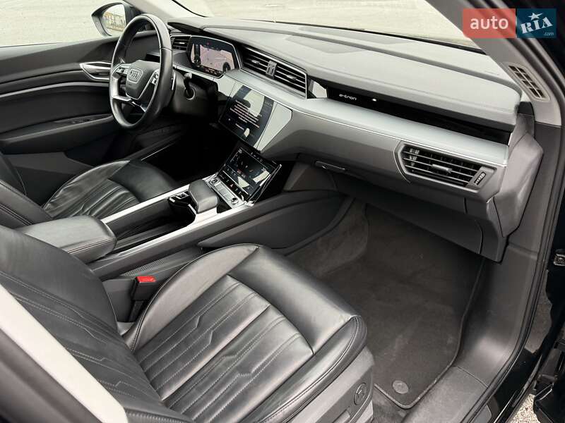 Внедорожник / Кроссовер Audi e-tron 2020 в Львове