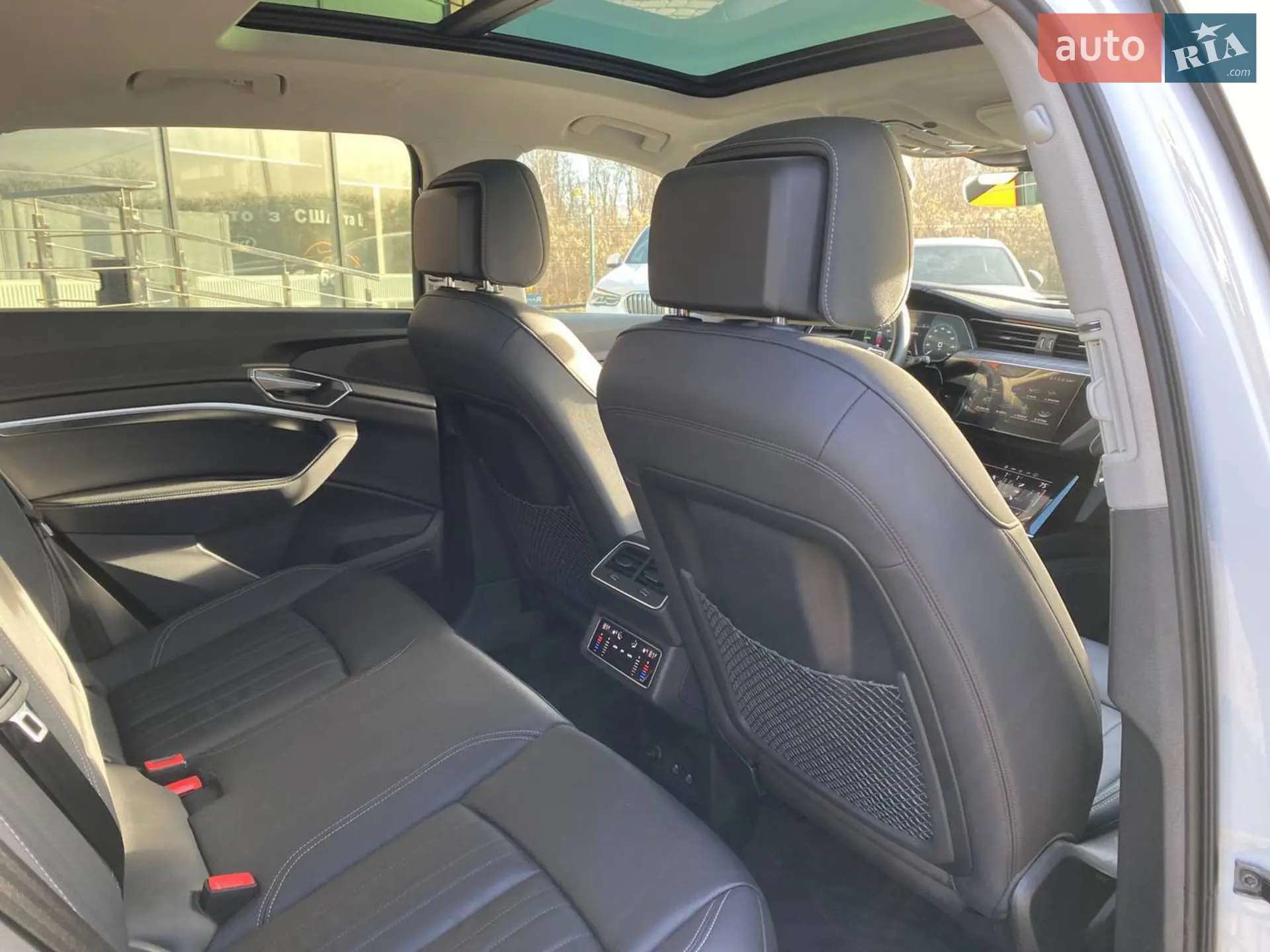 2021 Audi e-tron - мініатюра 25