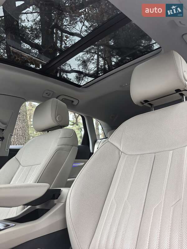 Внедорожник / Кроссовер Audi e-tron 2019 в Киеве