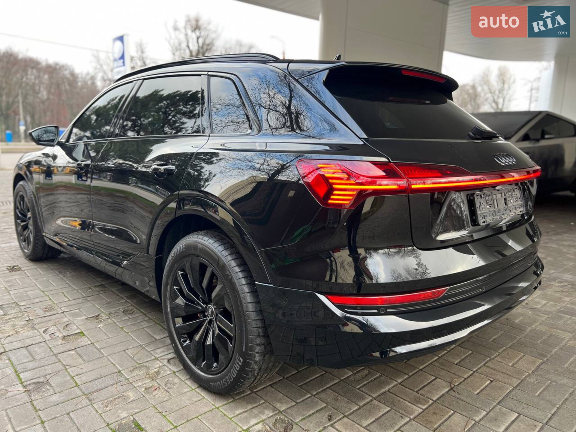 2022 Audi e-tron - мініатюра 12