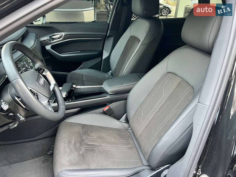 Внедорожник / Кроссовер Audi e-tron 2022 в Днепре