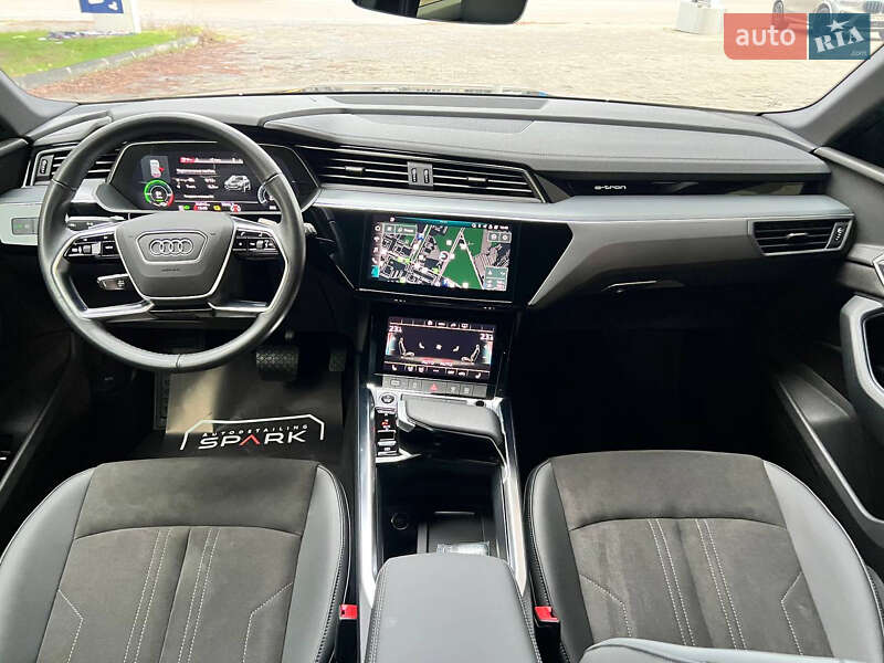 Внедорожник / Кроссовер Audi e-tron 2022 в Днепре