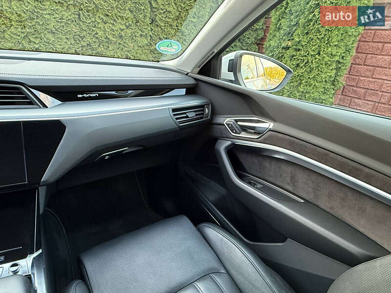 Внедорожник / Кроссовер Audi e-tron 2020 в Ровно