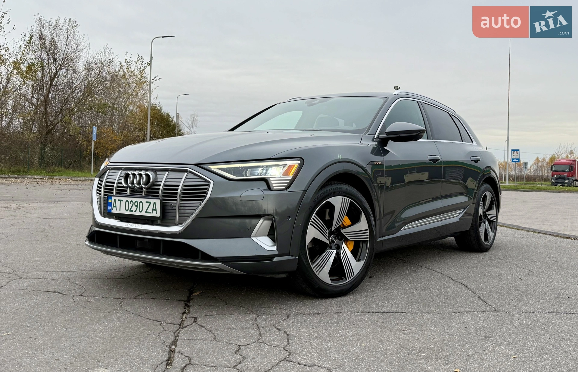 2019 Audi e-tron - мініатюра 4