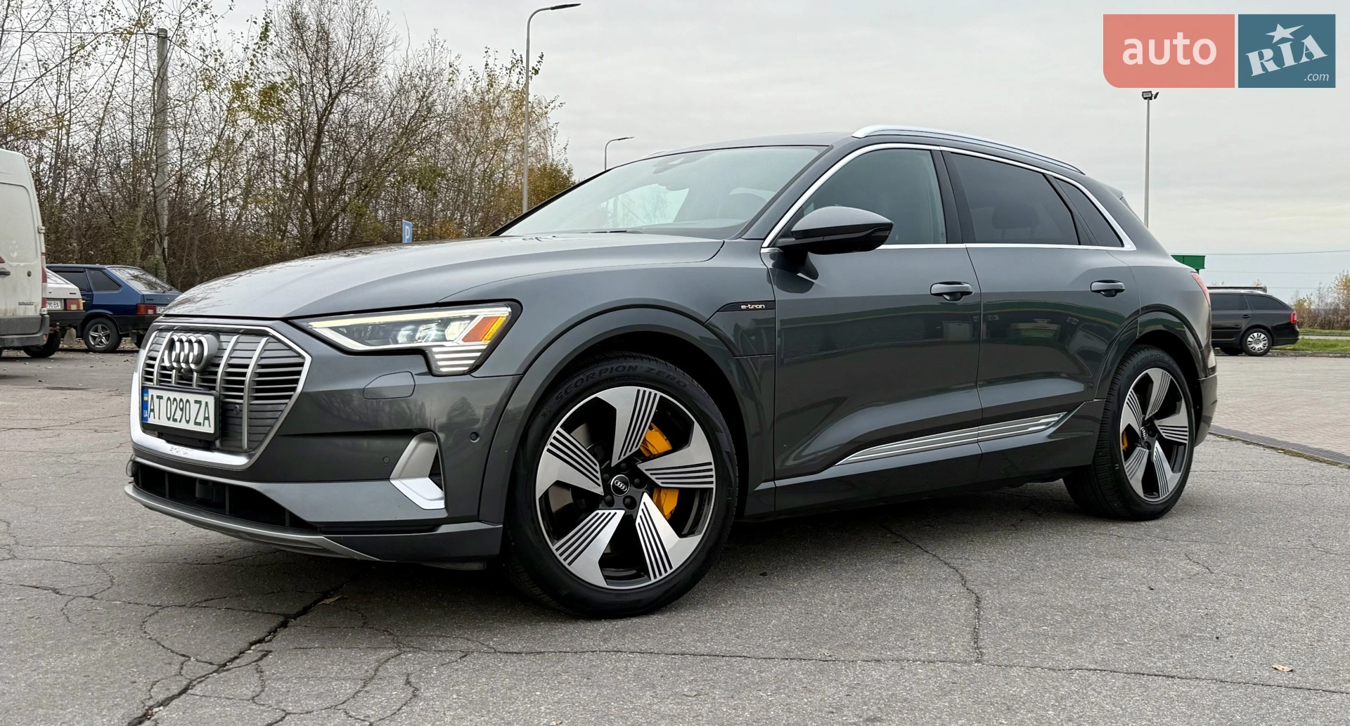 2019 Audi e-tron - мініатюра 3