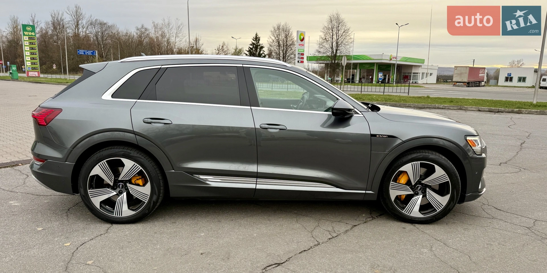2019 Audi e-tron - мініатюра 8