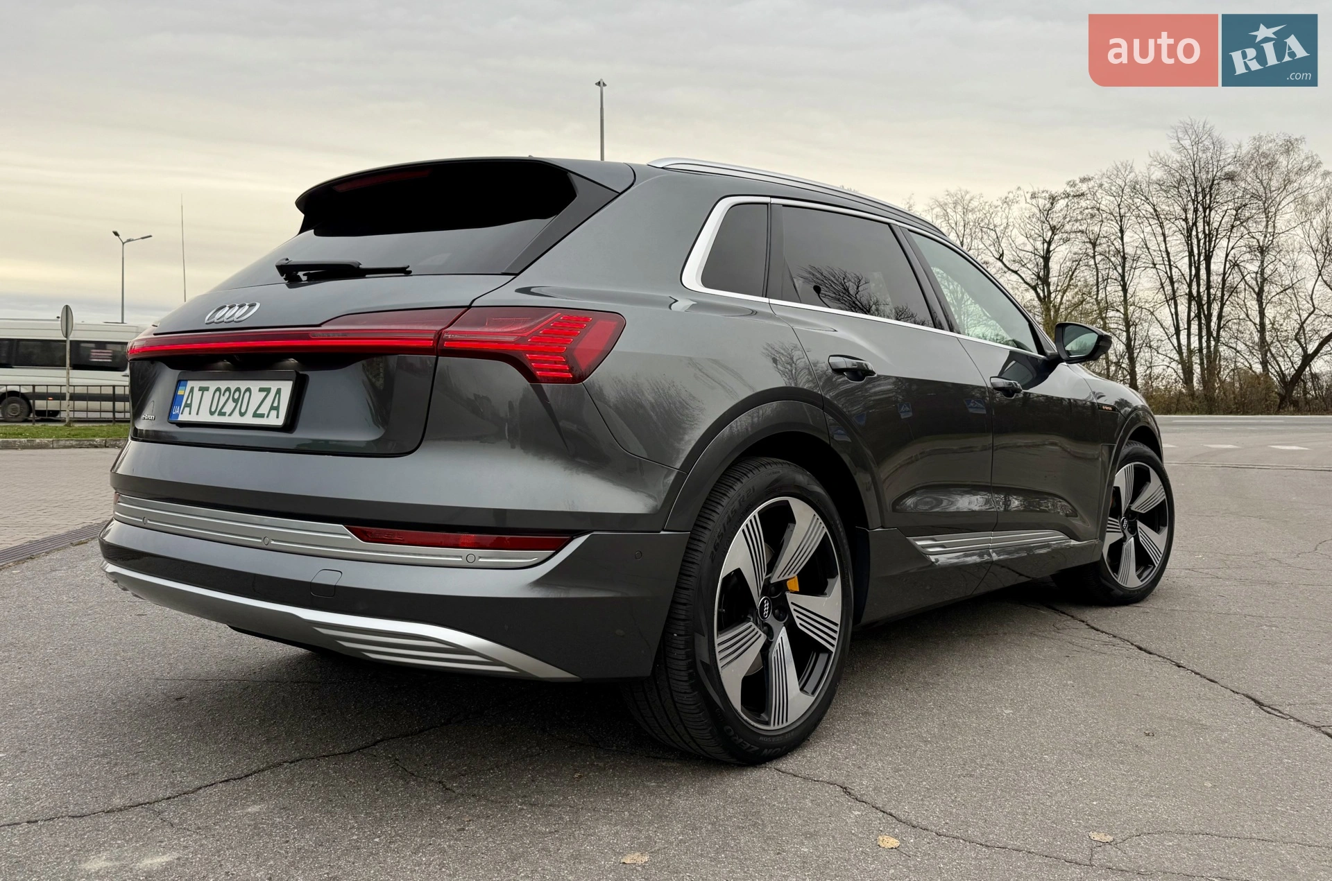 2019 Audi e-tron - мініатюра 10