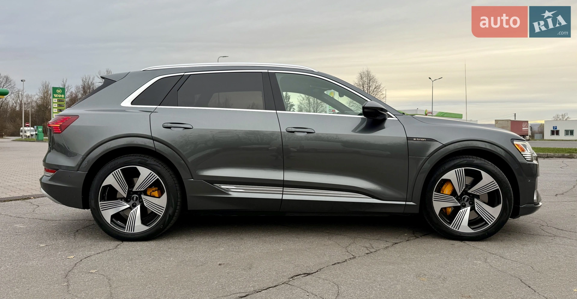 2019 Audi e-tron - мініатюра 9