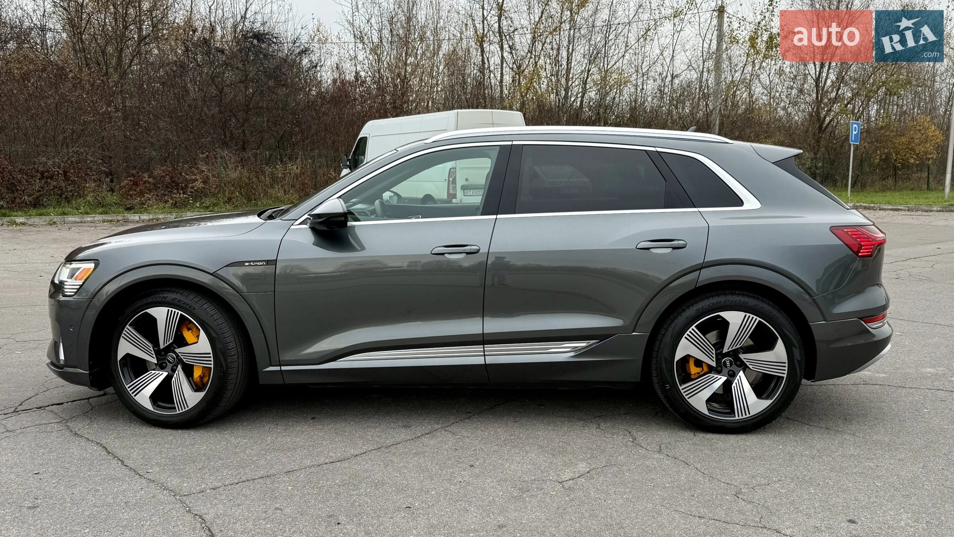 2019 Audi e-tron - мініатюра 16