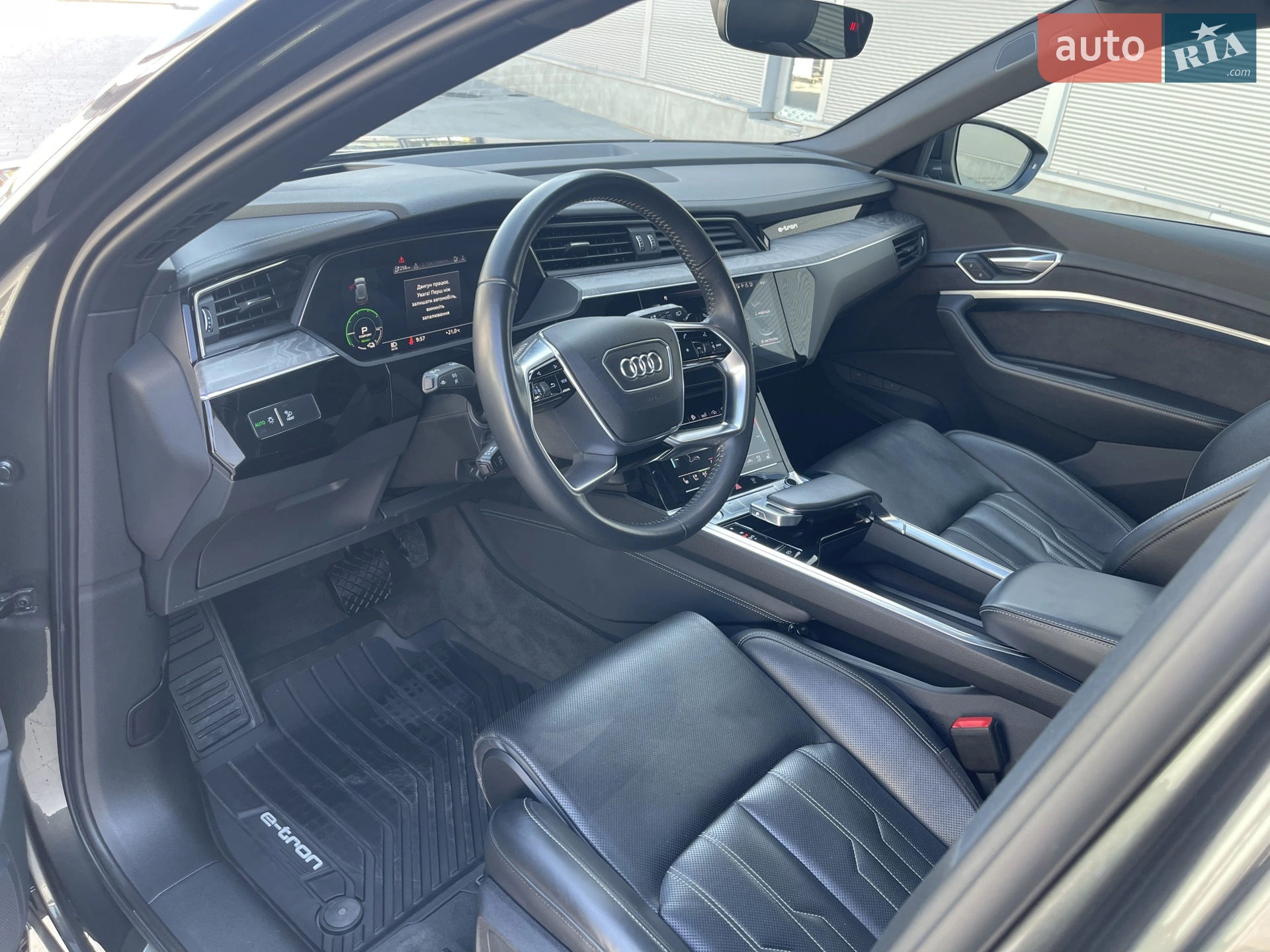 2019 Audi e-tron - мініатюра 31