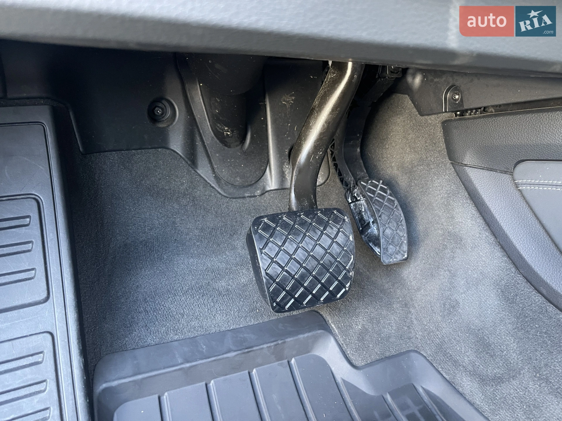 2019 Audi e-tron - мініатюра 29