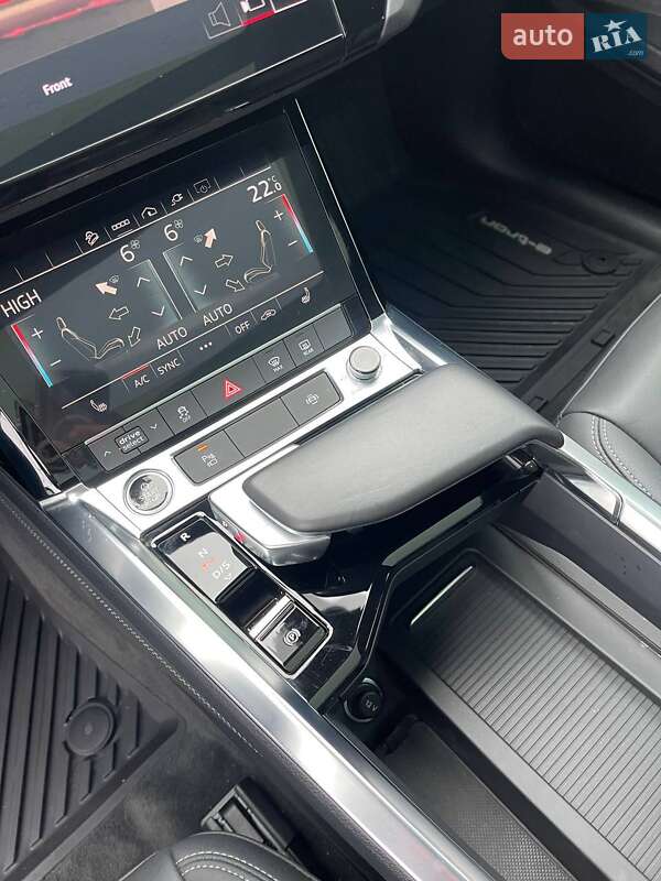 Внедорожник / Кроссовер Audi e-tron 2020 в Львове фото 25 Внедорожник / Кроссовер Audi e-tron 2020 в Львове