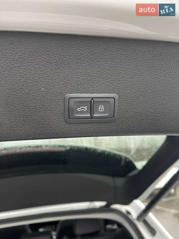 Внедорожник / Кроссовер Audi e-tron 2020 в Львове фото 35 Внедорожник / Кроссовер Audi e-tron 2020 в Львове