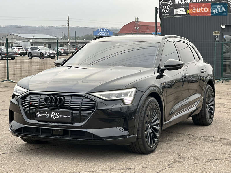 Внедорожник / Кроссовер Audi e-tron 2019 в Киеве
