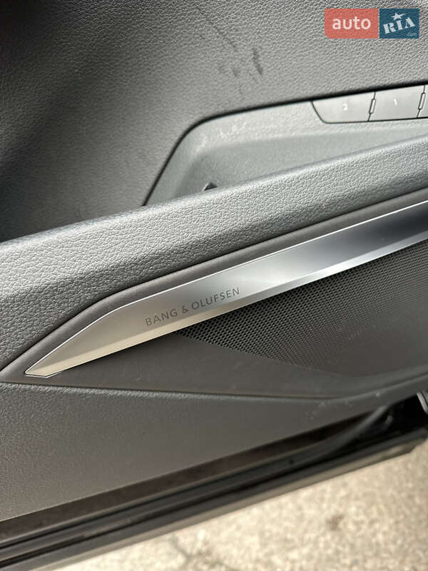 Внедорожник / Кроссовер Audi e-tron 2019 в Киеве