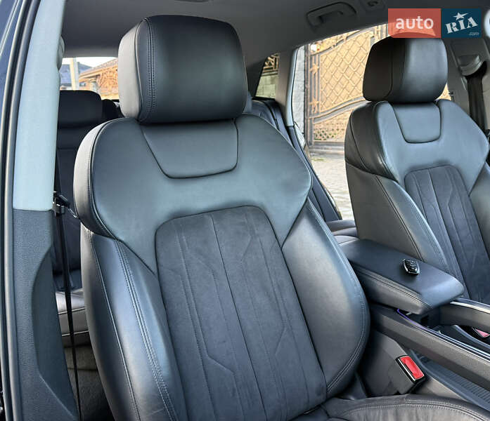 Внедорожник / Кроссовер Audi e-tron 2019 в Ровно