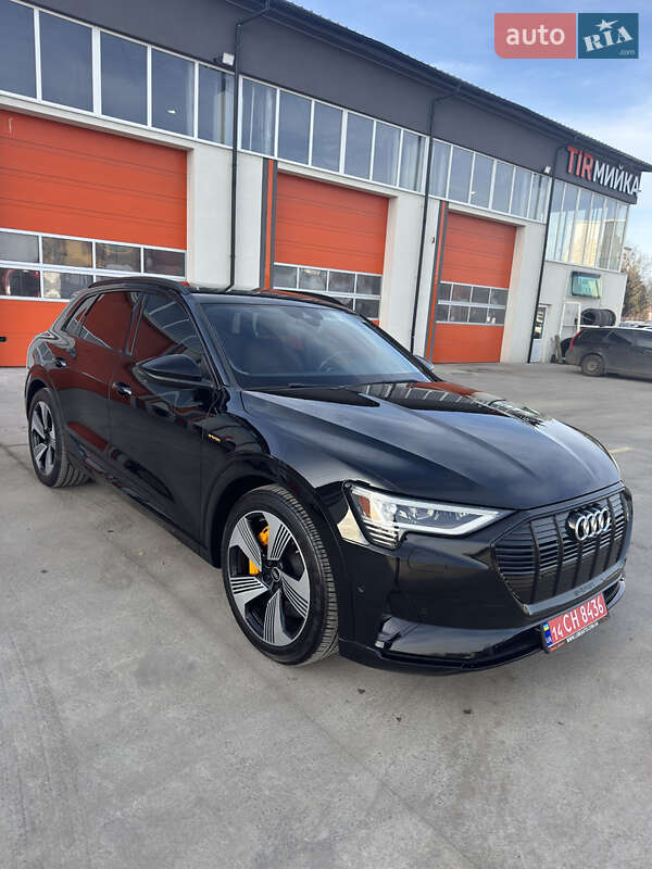 Внедорожник / Кроссовер Audi e-tron 2021 в Львове фото 8 Внедорожник / Кроссовер Audi e-tron 2021 в Львове