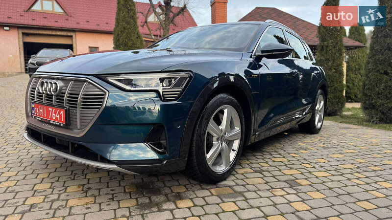 Внедорожник / Кроссовер Audi e-tron 2020 в Сваляве фото 5 Внедорожник / Кроссовер Audi e-tron 2020 в Сваляве