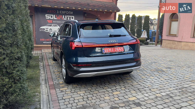 Внедорожник / Кроссовер Audi e-tron 2020 в Сваляве фото 6 Внедорожник / Кроссовер Audi e-tron 2020 в Сваляве